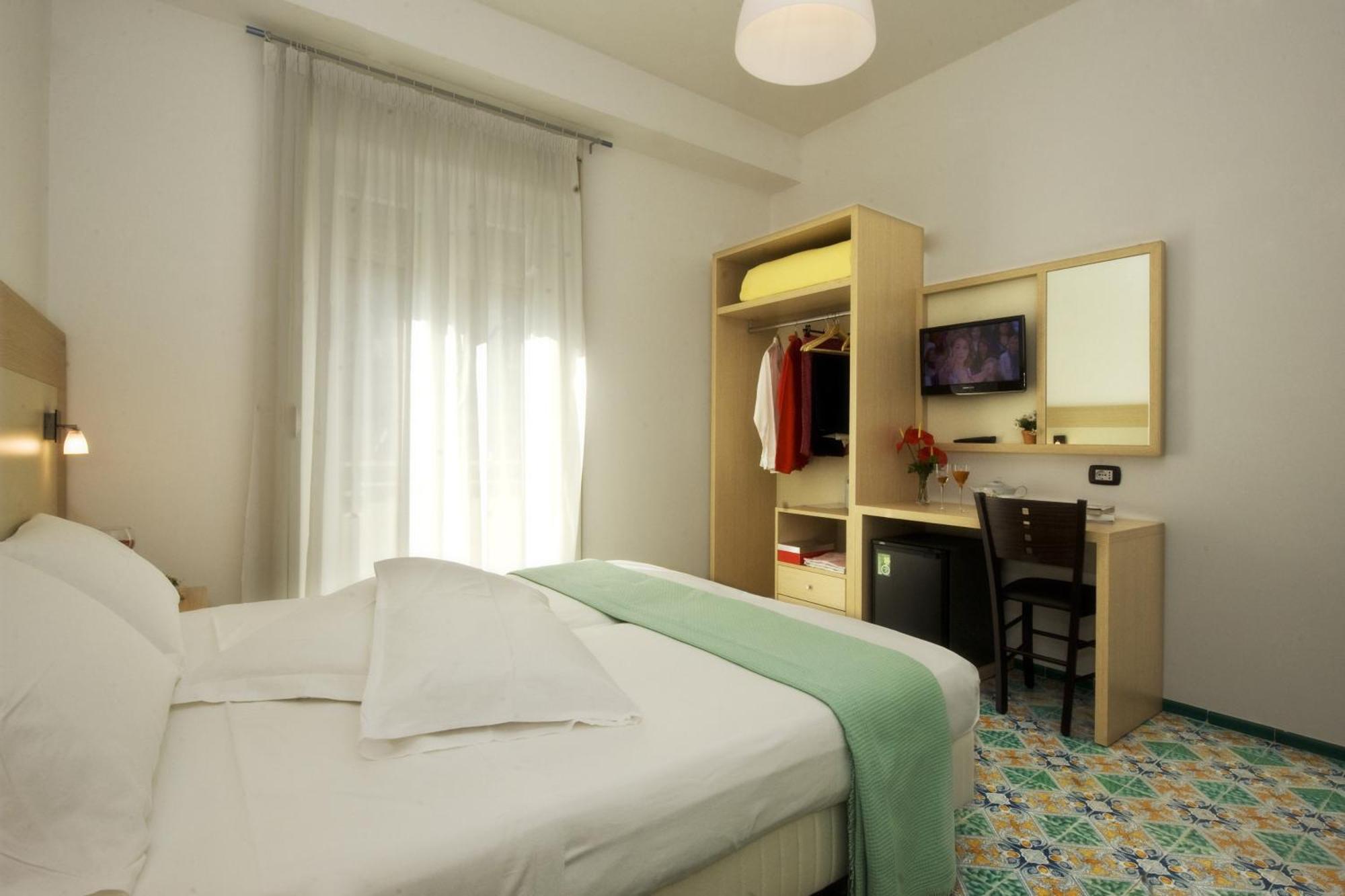 Hotel Torre Di Milo Maiori